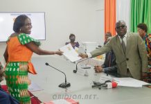 Présidentielle 2025 : Simone Ehivet Gbagbo dépose officiellement sa candidature à la CEI