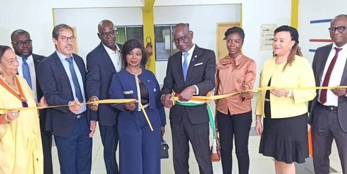 Cocody : Une école mise sur le solaire et inaugure sa centrale photovoltaïque