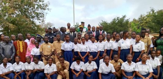 Issia : Yao Martin appelle les élèves à l’assiduité et à dire non aux fléaux scolaires