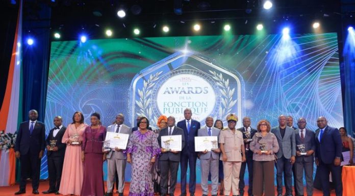 4e édition des Awards de la Fonction publique : Gbakagna Zebihi Martial Richmond sacré meilleur DRH