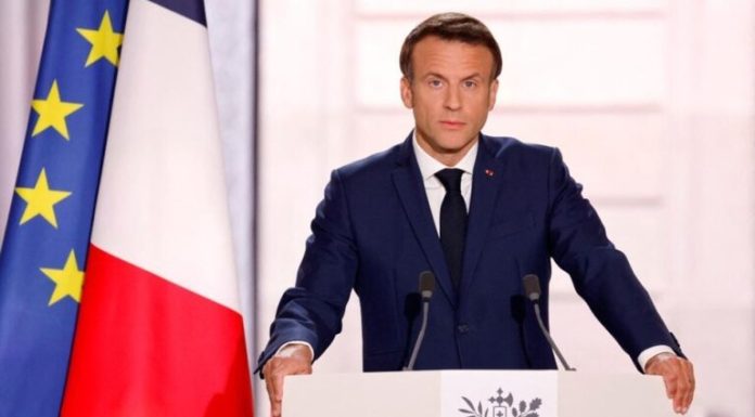 Le président Macron appelle à consolider un partenariat franco-africain