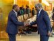 Le Président Alassane Ouattara reconduit son Premier ministre Robert Beugré Mambé