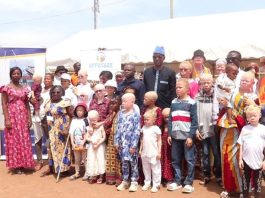 Un appel à protéger les personnes atteintes d’albinisme contre les effets néfastes de l’exposition solaire lancé à Bondoukou