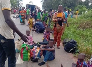 Axe Zoukougbeu-Guessabo : La sortie de route d’un car de transport fait un mort et plusieurs blessés graves dont 15 graves