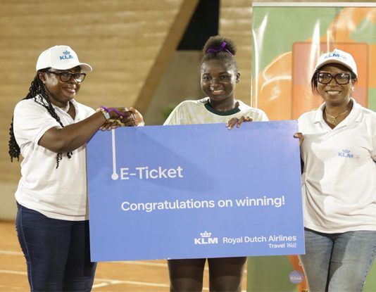 Tennis : l’Ivoirienne Sadjo Coulibaly remporte l’Open féminin d’Accra.