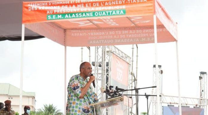 Adzopé : la Mé et l’Agneby-Tiassa réaffirment leur soutien à la “Grande Côte d’Ivoire” d’Alassane Ouattara