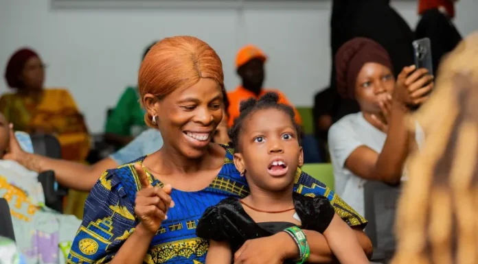 Yopougon : une initiative solidaire pour la prise en charge gratuite des enfants atteints d’IMC