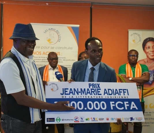 Prix Jean-Marie Adiaffi de la littérature ivoirienne : Tiburce Koffi sacré, la relève mise à l’honneur