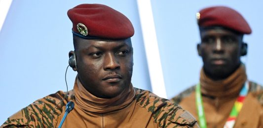 Attaques au Mali : le Capitaine Ibrahim Traoré dénonce un « complot monstrueux » contre l’AES et salue la riposte des FAMa