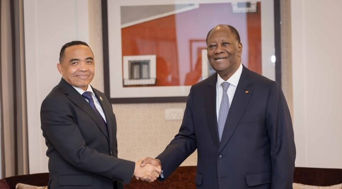 Le président ivoirien Alassane Ouattara multiplie les rencontres stratégiques à Nairobi