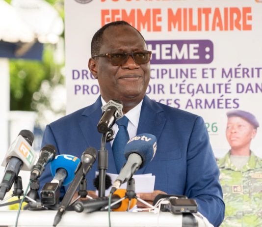 Journées de la femme militaire : Téné Birahima Ouattara réaffirme l’engagement de l’État à poursuivre la promotion du genre au sein des Forces Armées