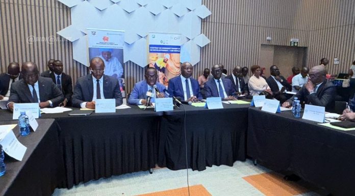 Insertion des jeunes : le ministre Mamadou Touré impulse une nouvelle dynamique du dispositif BCP-Emploi avec les collectivités territoriales
