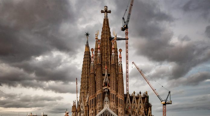 Le pape Léon XIV inaugure ce mercredi la tour du Christ de la Sagrada Família à Barcelone