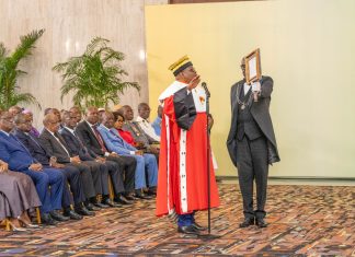 Ibrahime Coulibaly-Kuibiert prête serment et prend officiellement les rênes du Conseil d’État